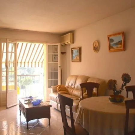 Appartement Agay Plage 18 *